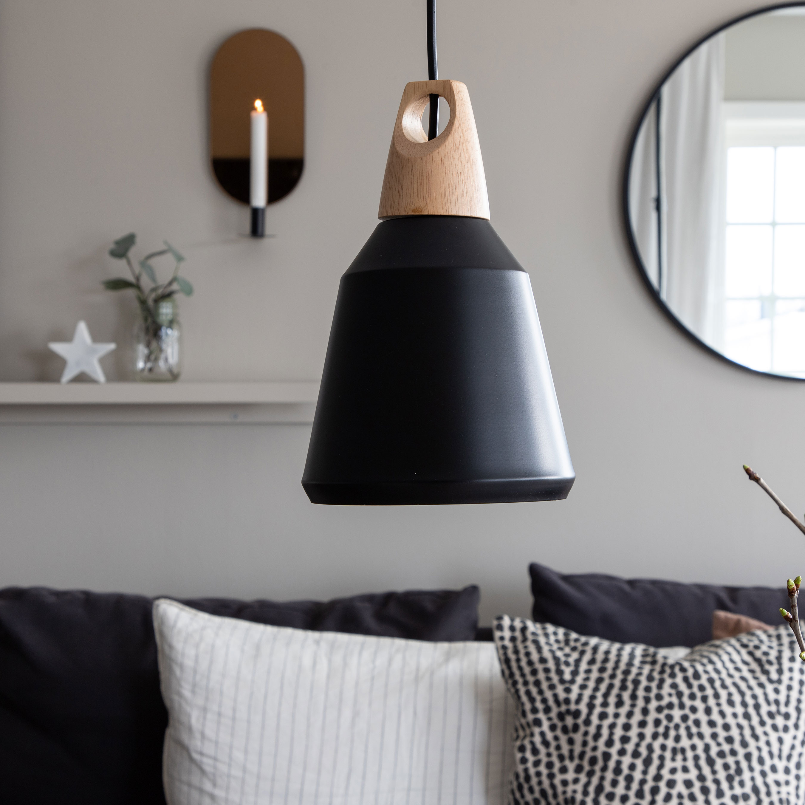 Taklampa Venture Home Nala