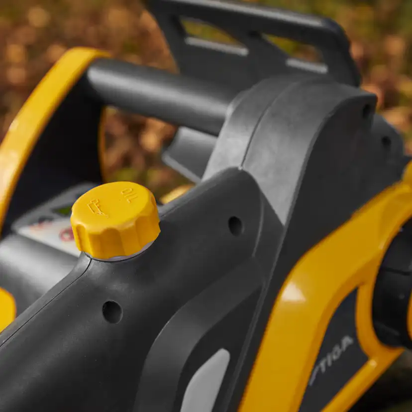 Motorsåg STIGA CS 122 C (16 tum)