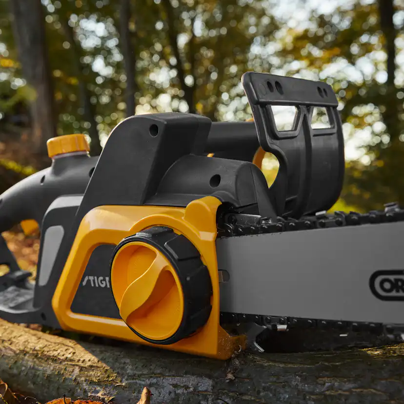 Motorsåg STIGA CS 122 C (16 tum)