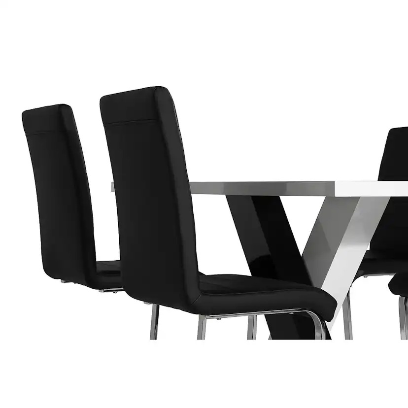 Matgrupp Scandinavian Choice Cesi med 4 Cibus Stolar