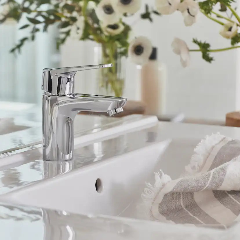 Tvättställsblandare Oras Vega 1810FG