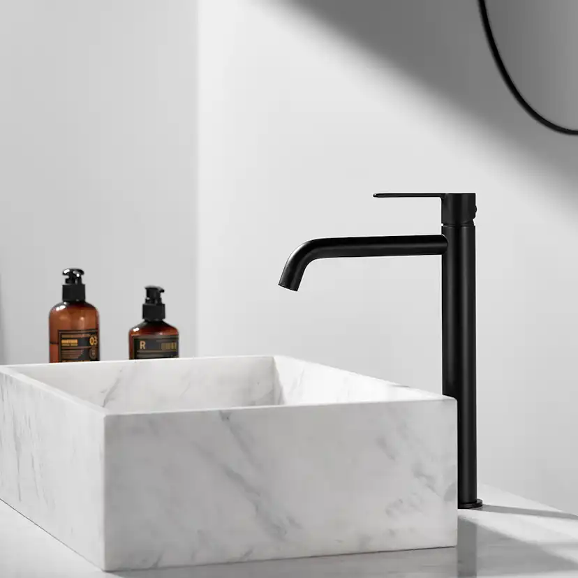 Tvättställsblandare Bathlife Tillra Hög