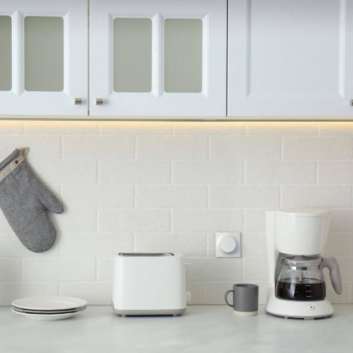 Strömställare Elko One Trapp Vägguttag Skruvanslutning