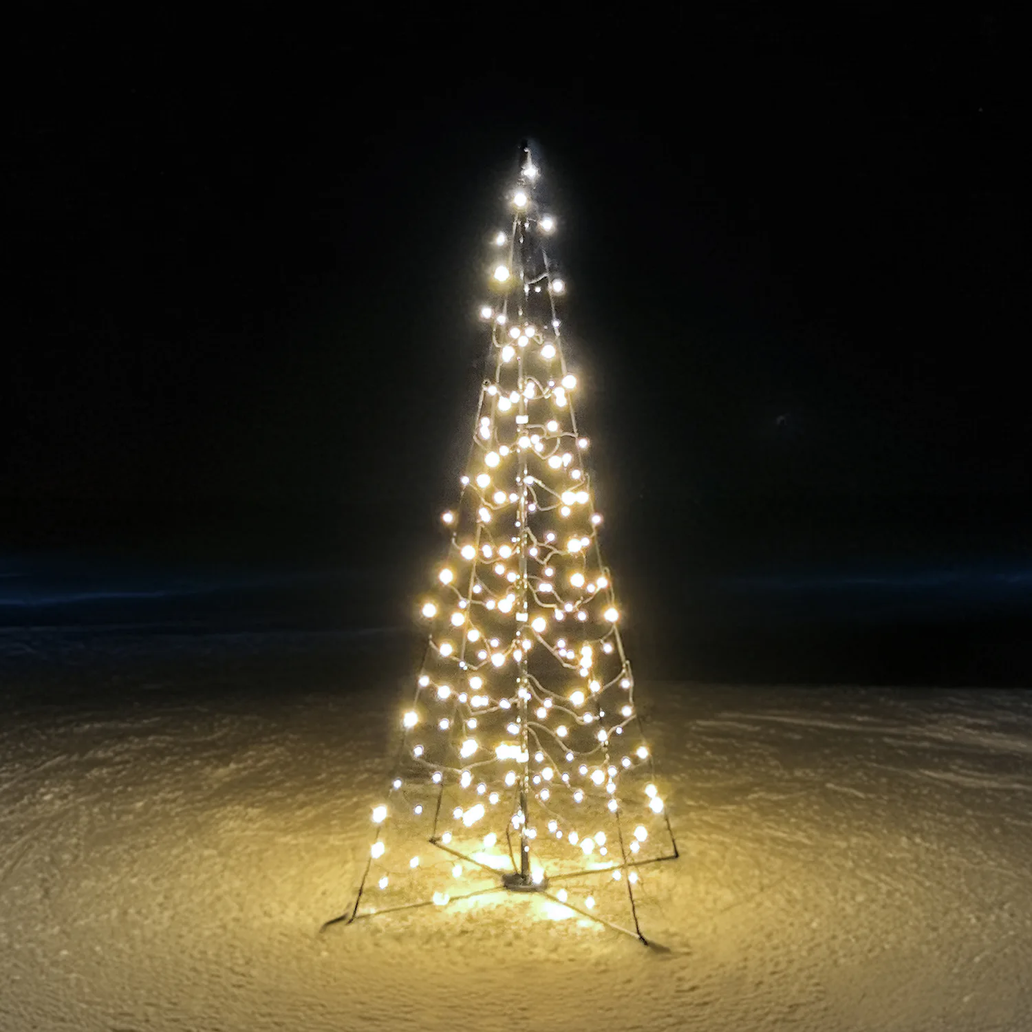 Ljusgran Formenta Glimma Fristående