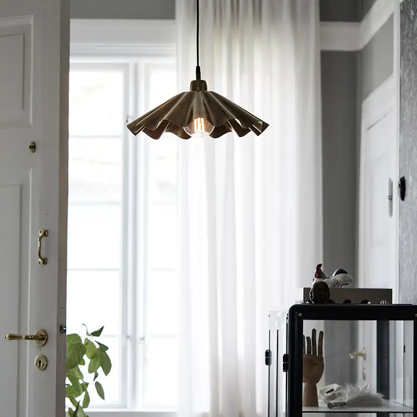 Taklampa PR Home Aira