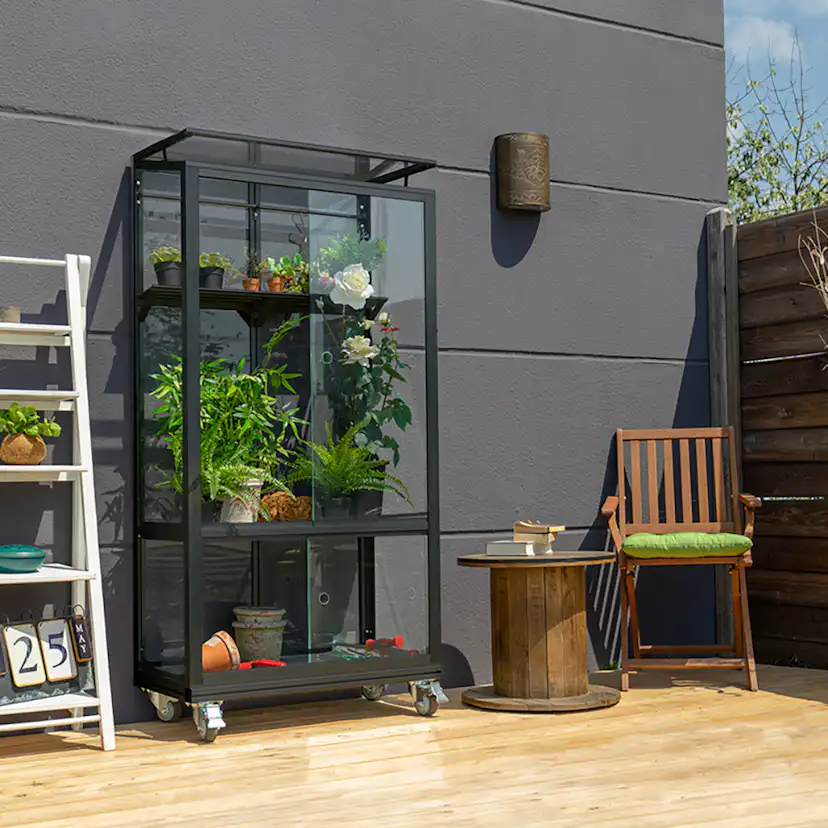 Växthus Vitavia Urban 0,35 m2 med Sockel på hjul