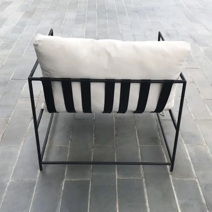 Loungefåtölj Lyfco Fårö Utomhusfåtölj i Svart Stål med Dyna