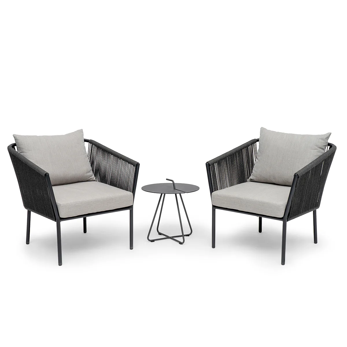 Caféset Hillerstorp Sandholma med 2 st Lersund Trädgårdsfåtöljer