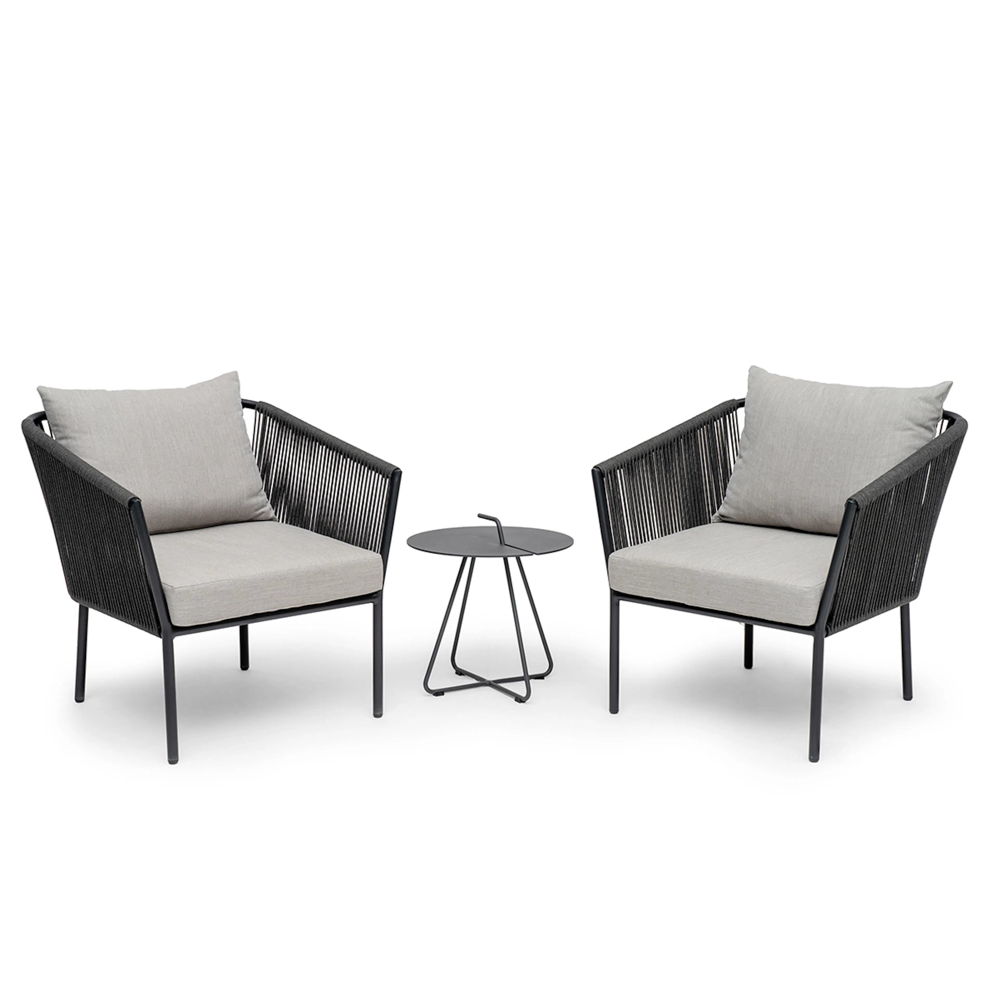 Caféset Hillerstorp Sandholma med 2 st Lersund Trädgårdsfåtöljer