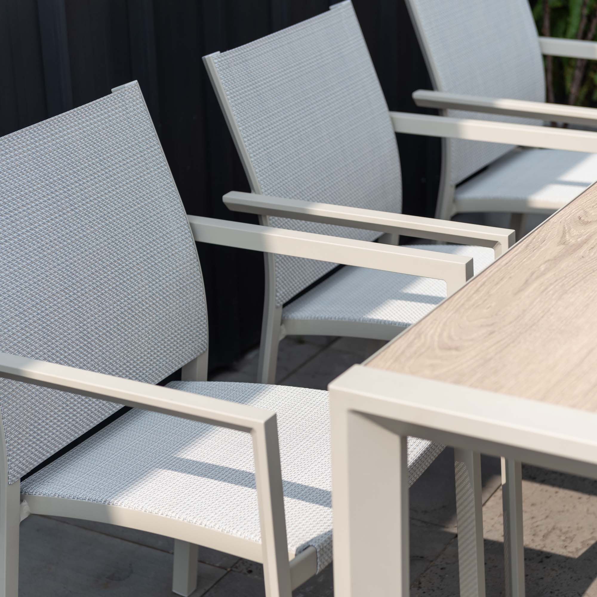 Matgrupp Utomhus LifestyleGarden Urbanite 205 cm 8 karmstolar