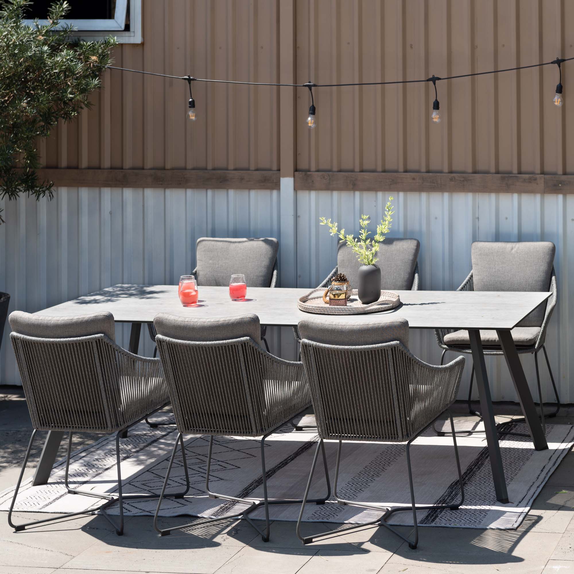 Matgrupp Utomhus LifestyleGarden OPAL 220 & 6 fåtöljer