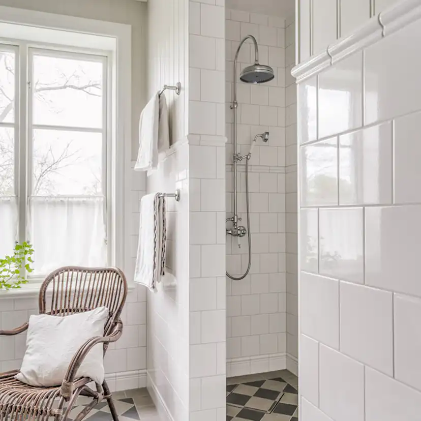 Kakel Lhådös Sekel vit blank 15x15 cm