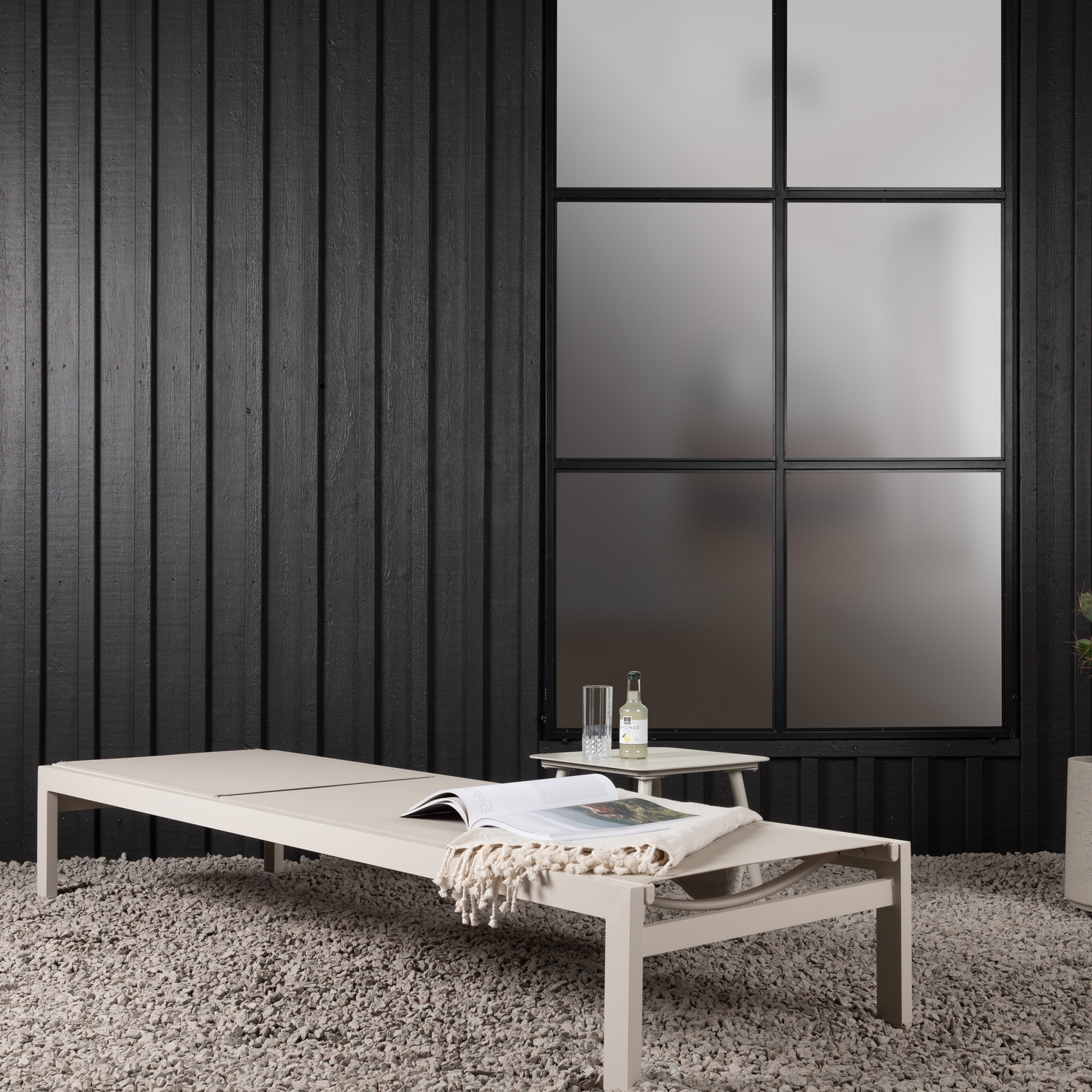 Solsäng Venture Home Copacabana Utomhus