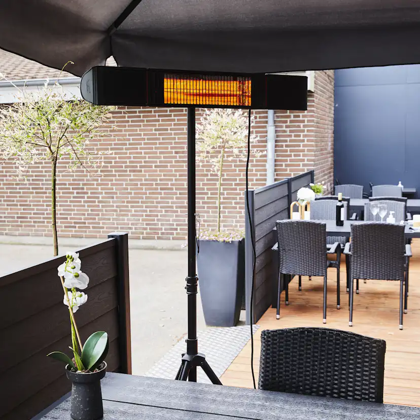 Terrassvärmare Heat1 Eco Pro-line 2000W Med Högtalare