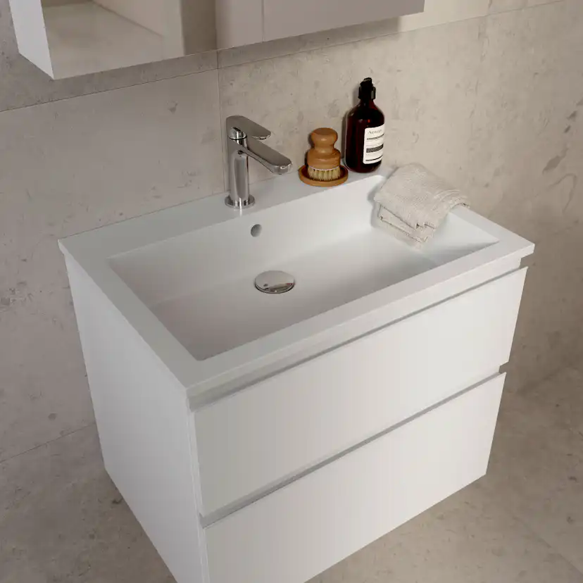 Möbelpaket INR Viskan Grip med Tvättställ och Spegelskåp Stage