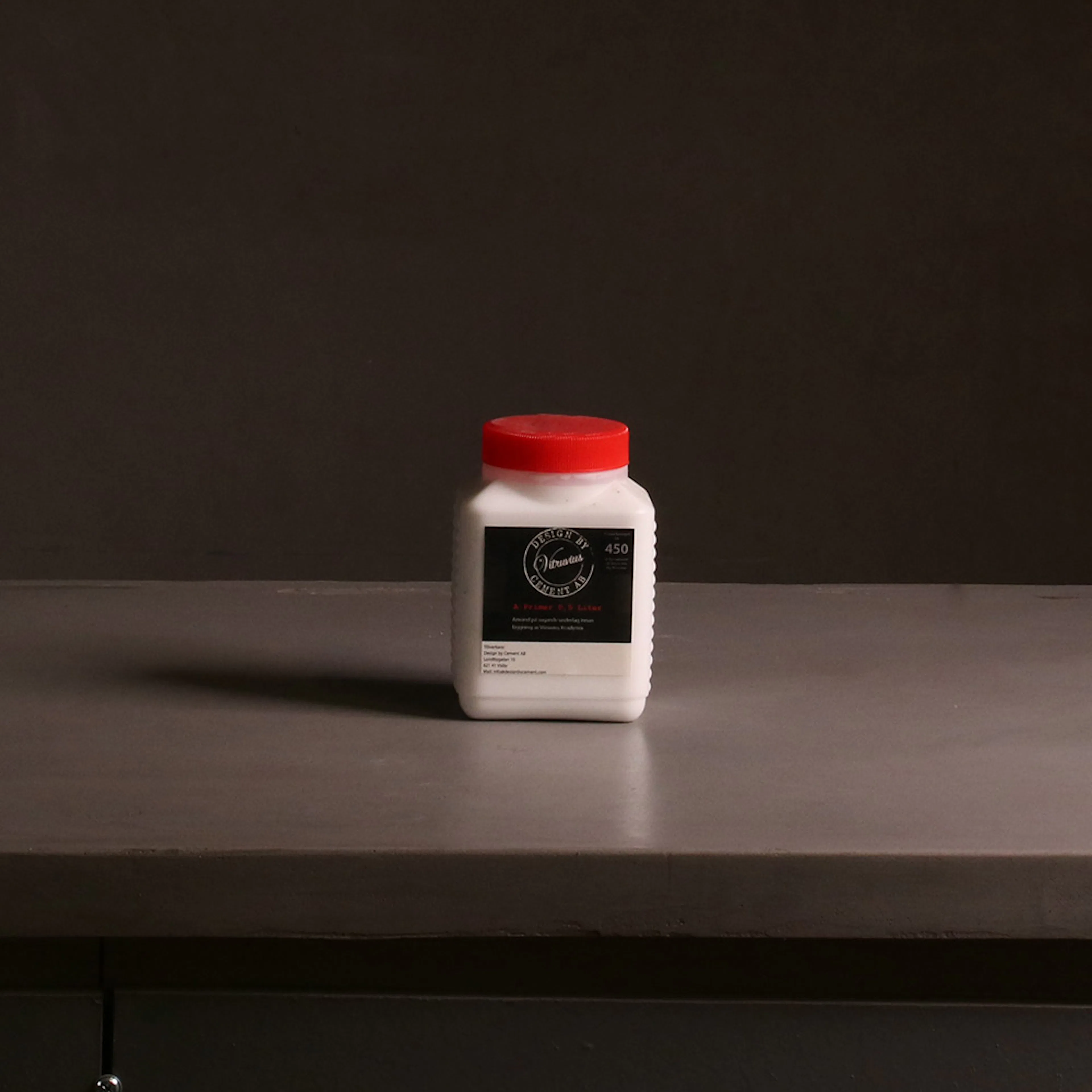 A-primer Design By Cement Fuktskydd 0,5 Liter