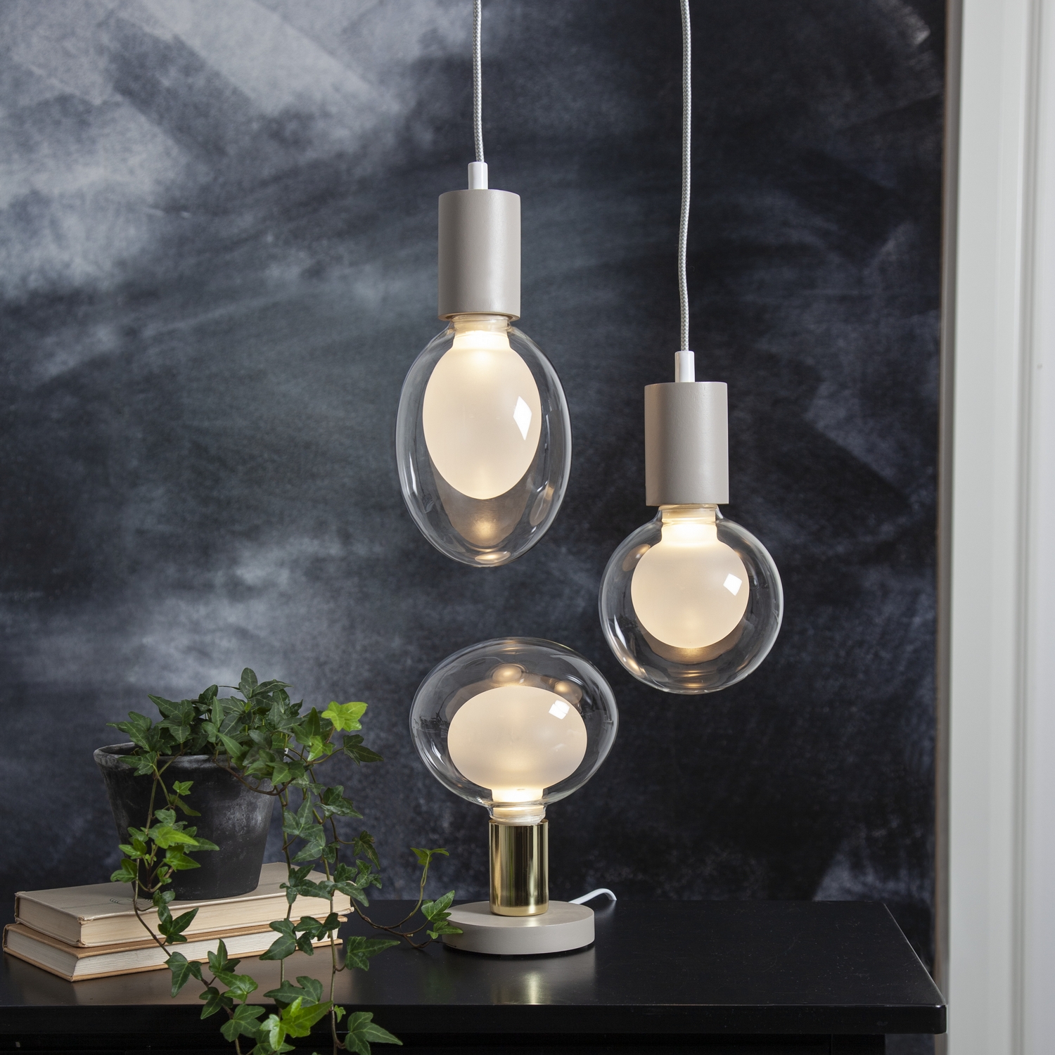 LED-lampa Star Trading Space E27