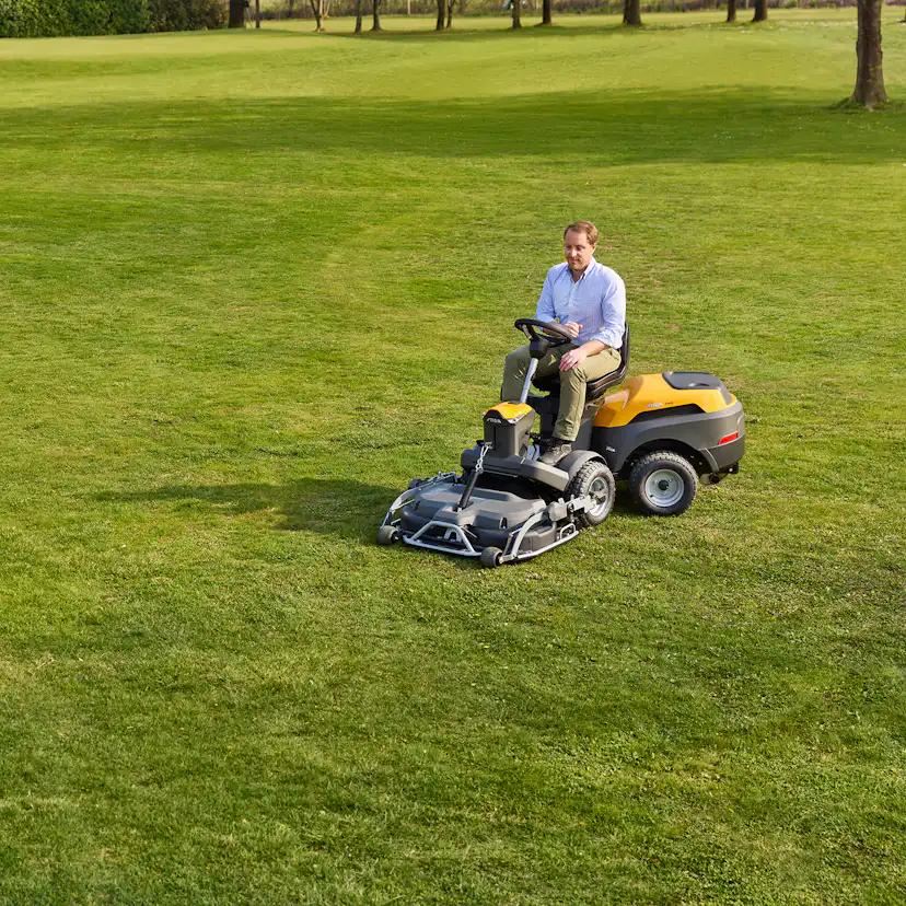 Åkgräsklippare STIGA Park 500 WX ST 550 Twin