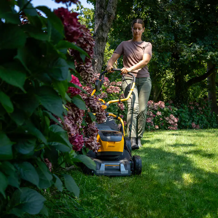 Gräsklippare Stiga 500-Serien Combi 548E S Med Batteri & Laddare