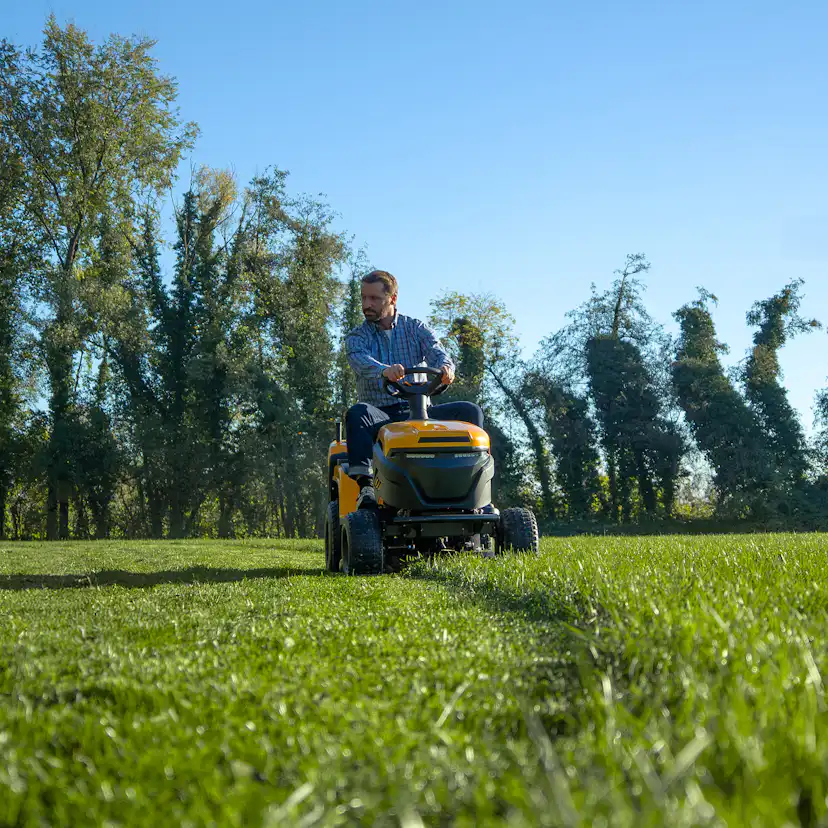 Åkgräsklippare Stiga Estate 598E Batteridriven