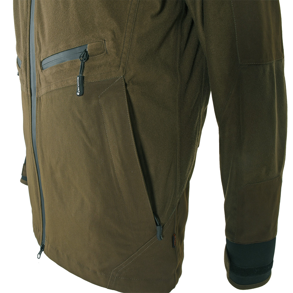 Jacka Woodline Stone Herr