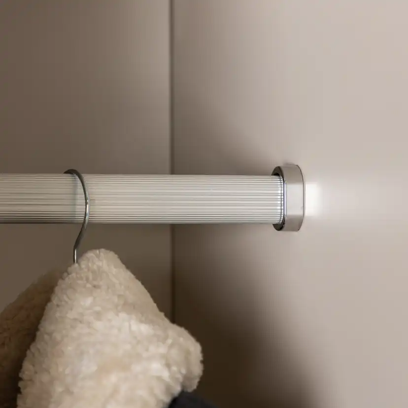 Garderob Venture Home Nice