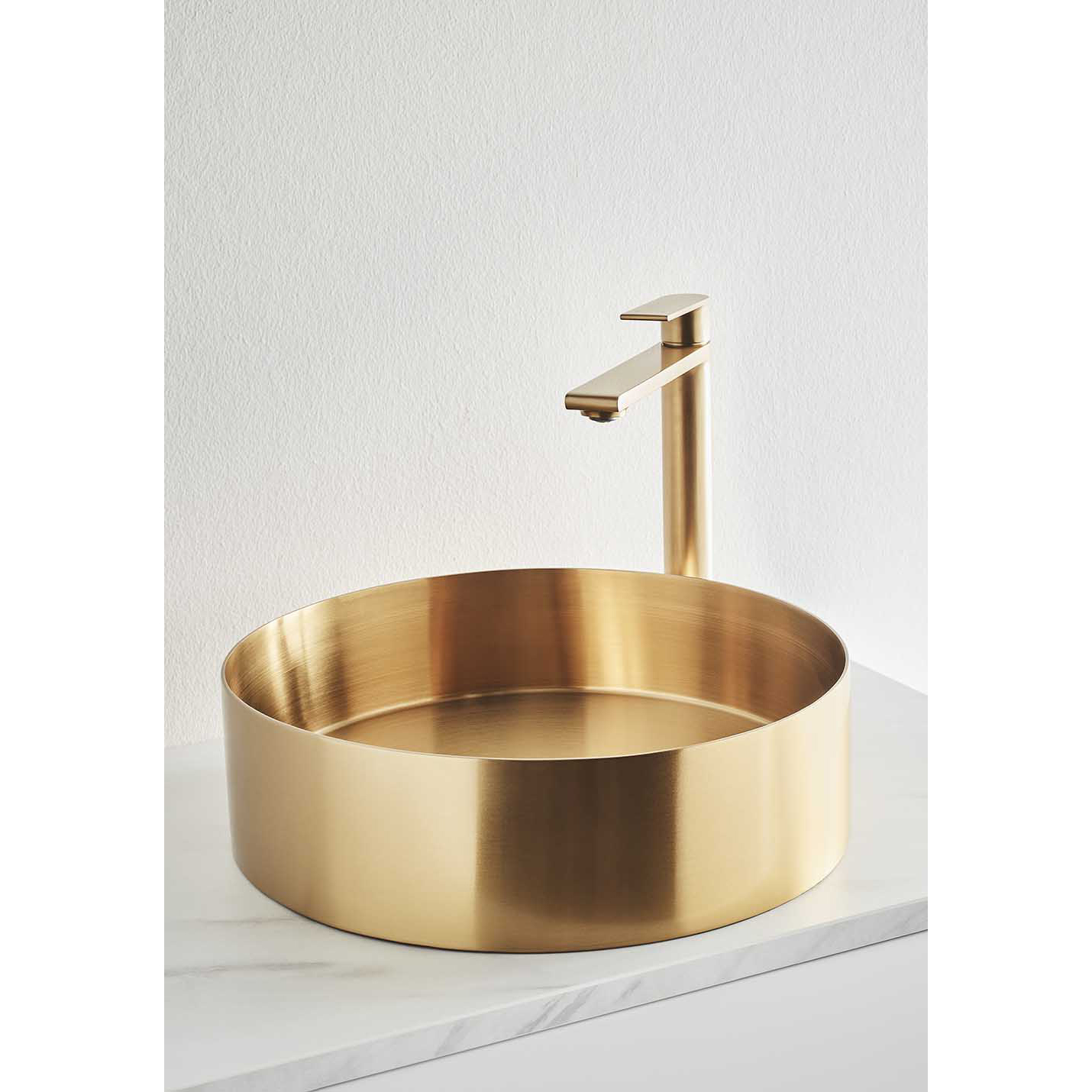 Tvättställ Noro Icon med Tvättställsblandare Neo