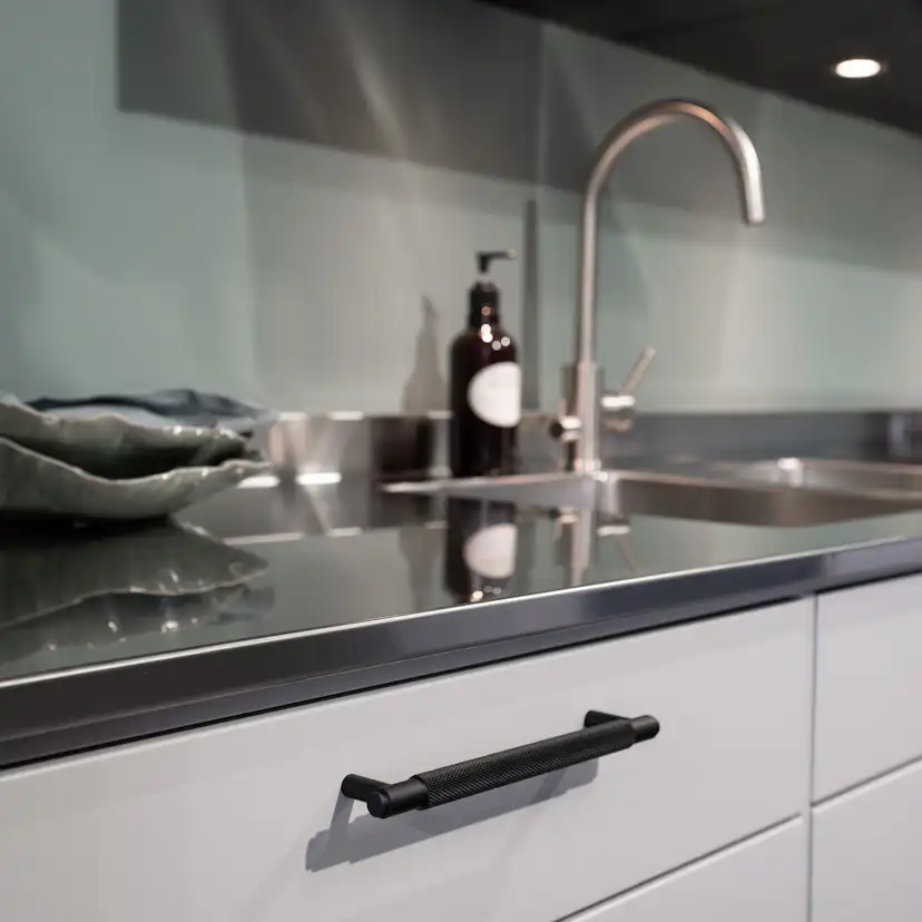 Handtag Beslag Design Riff