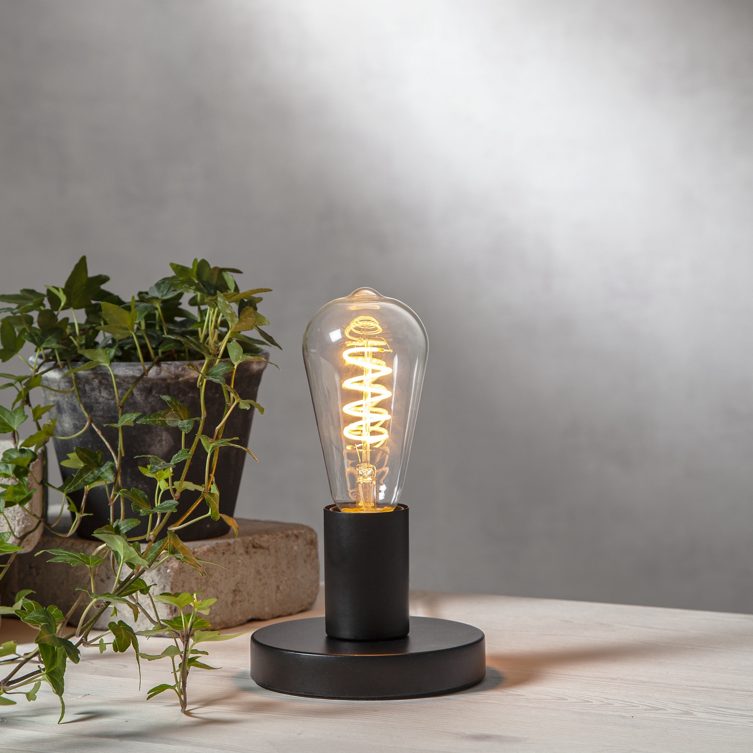 LED-lampa Star Trading E27 ST64 Decoled Spiral Klar 3-step Memory Dimbar 4W