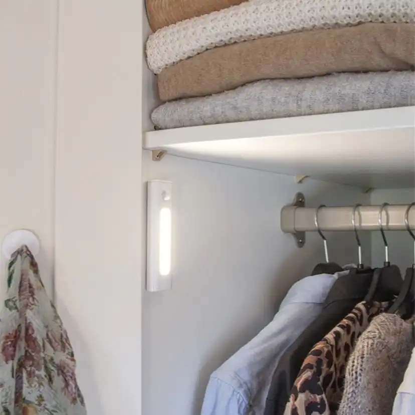 Nattlampa Star Trading LED Functional Batteri