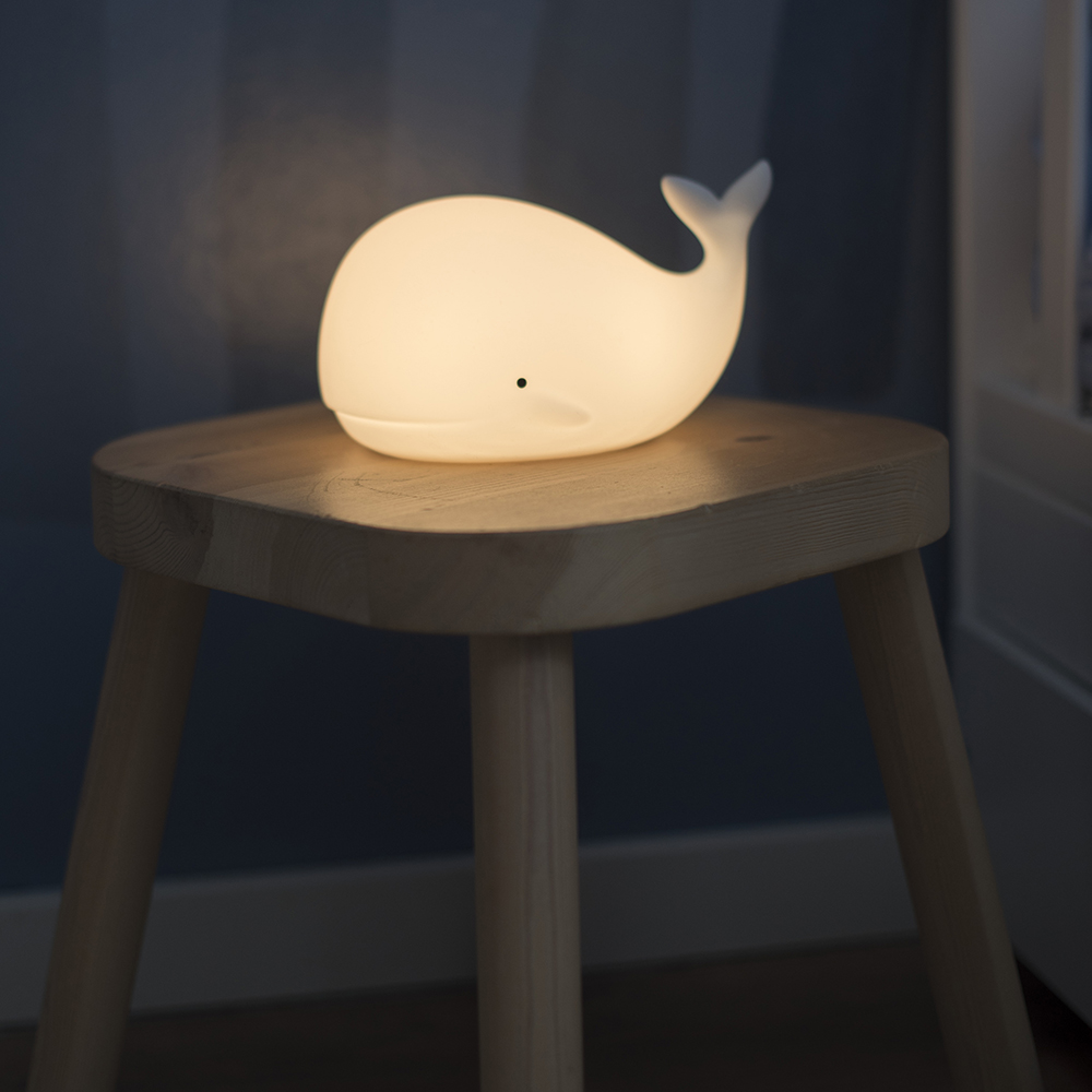 NattlampaLED Star Trading Functional Whale