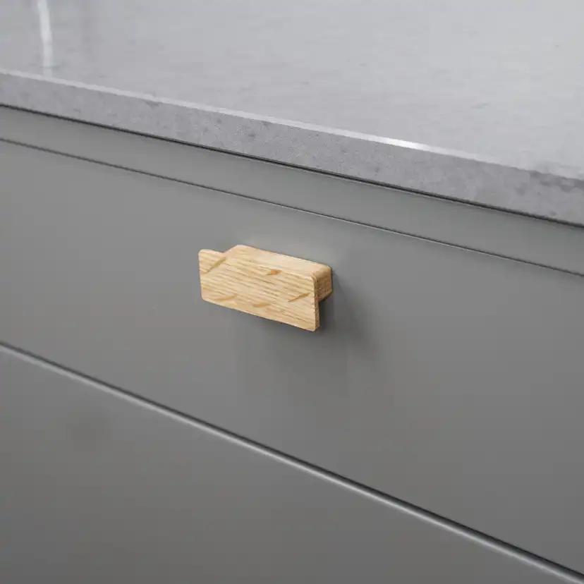 Handtag Beslag Design Shelter cc32 mm