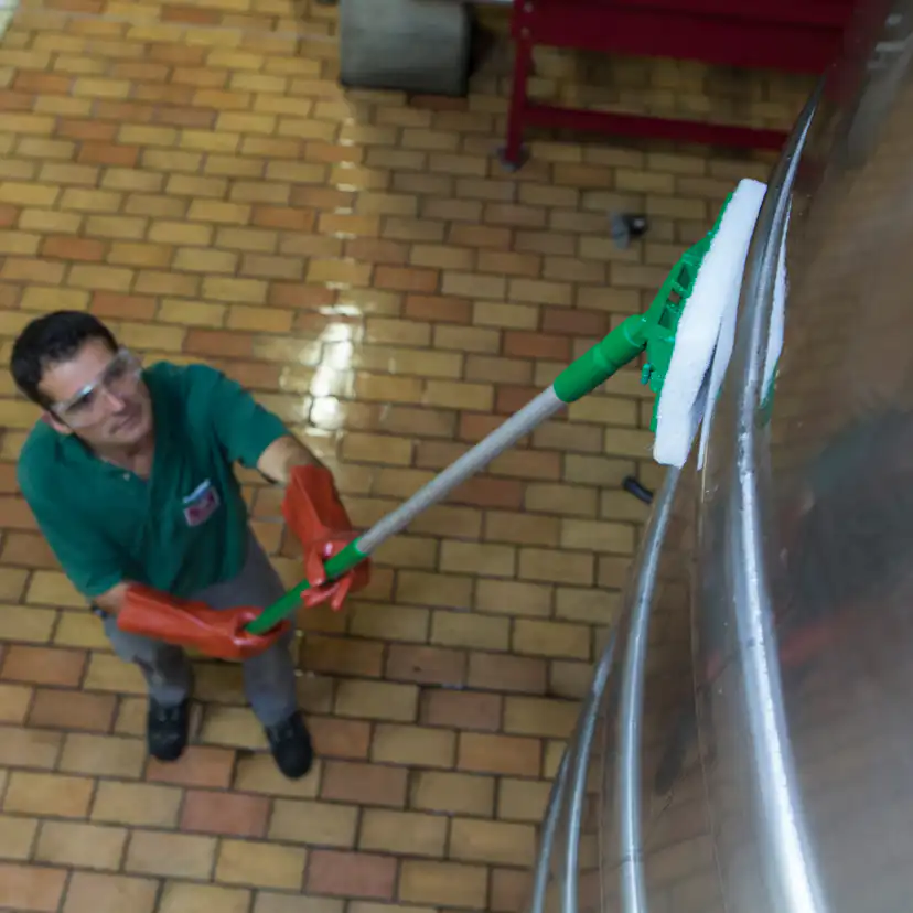 Skurhållare Vikan till Skaft för Skurnylon 230 mm