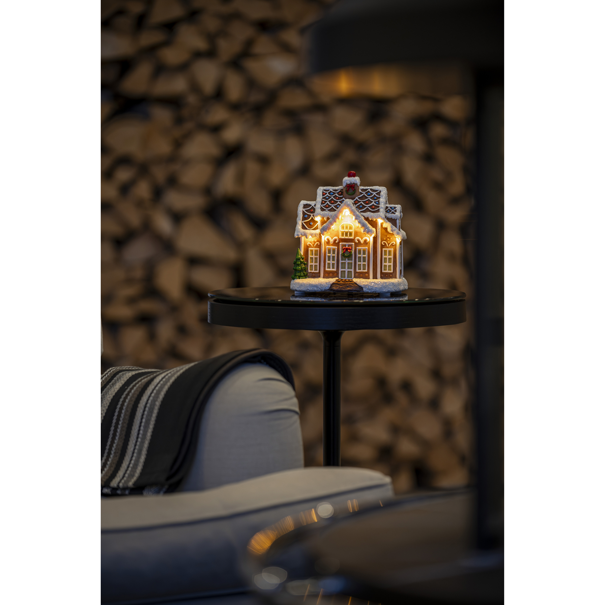 Juldekoration Gnosjö Konstsmide Pepparkakshus 16,5cm LED Inomhus