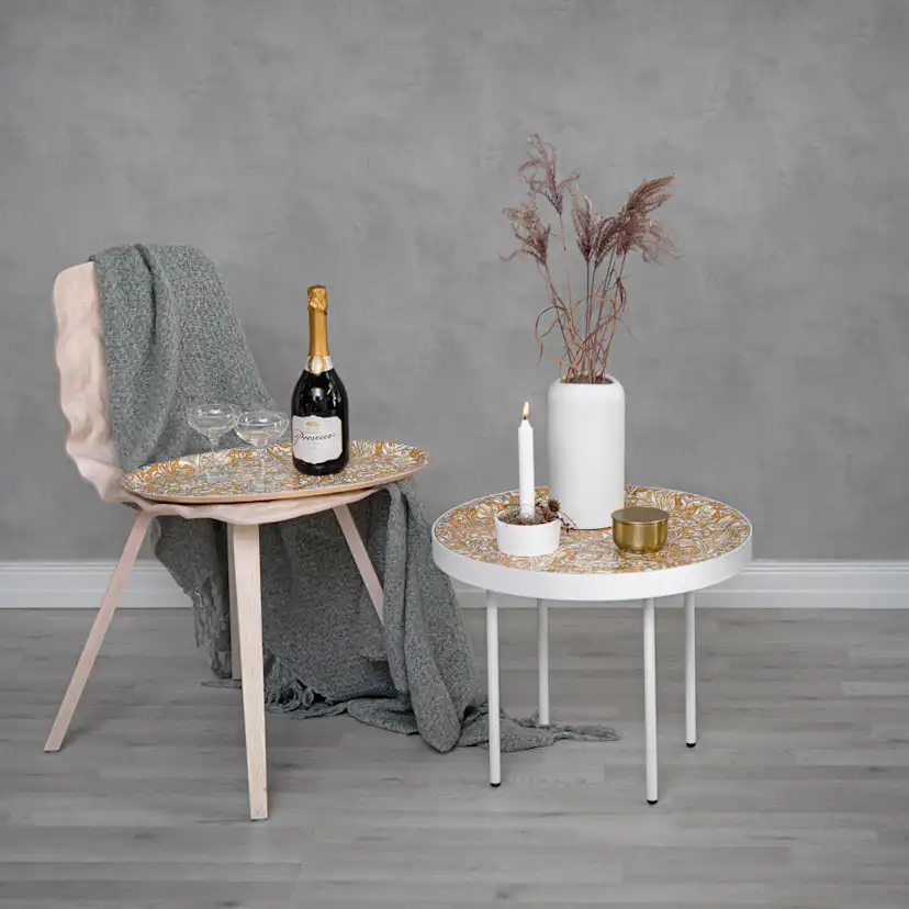 Bricka Åry Trays Bachelors Button Rund