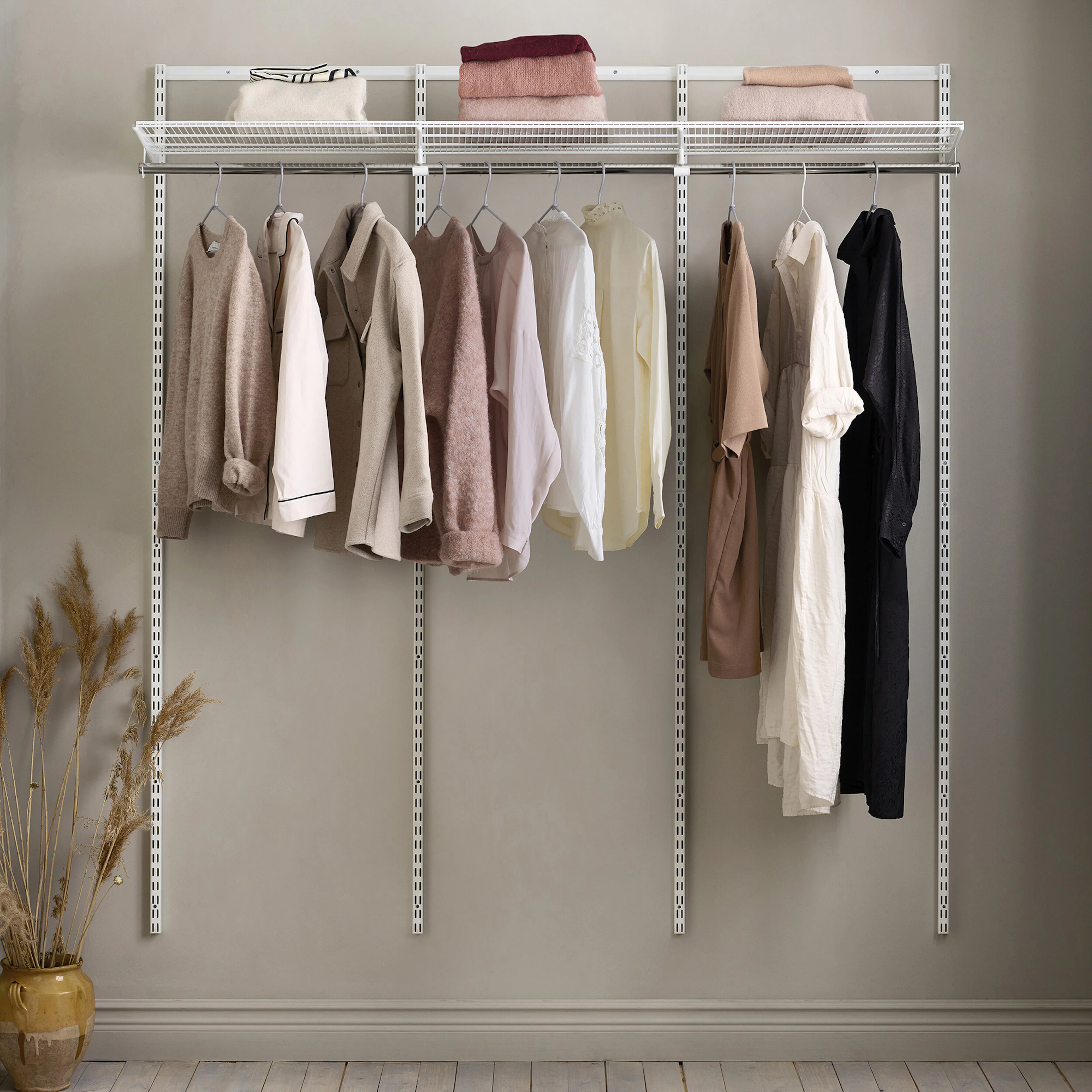 Garderobslösning Elfa Classic Starter Kit 3 Sektioner B: 1855mm