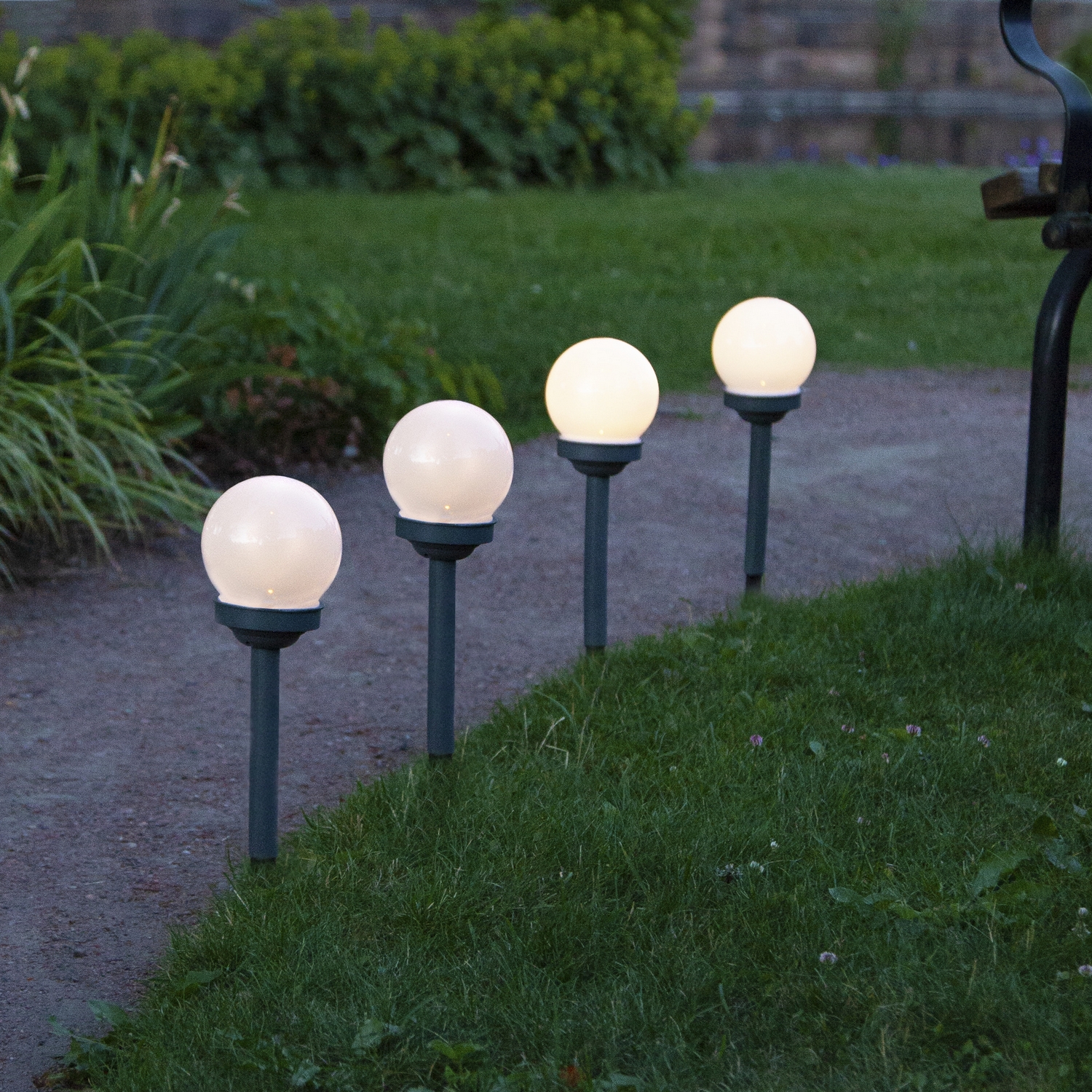 Solcellspollare Star Trading Globus LED Utebelysning med Sensor 4-pack