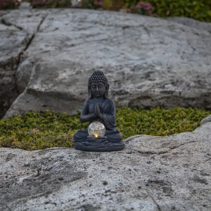 Solcellsdekoration Star Trading Buddha LED Solcellslampa med Sensor