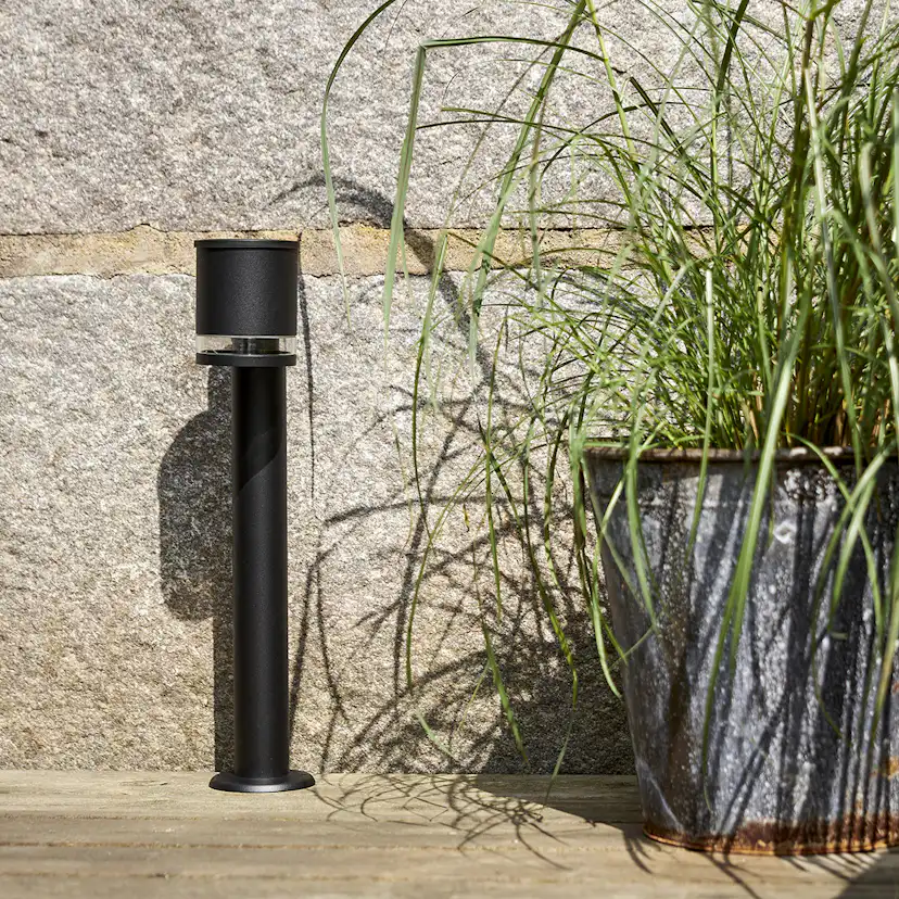 Solcell Pollare Star Trading Vienna LED