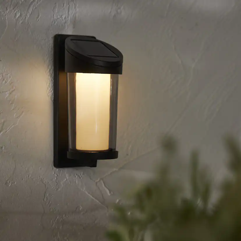 Solcell Vägglykta Star Trading Alippa LED