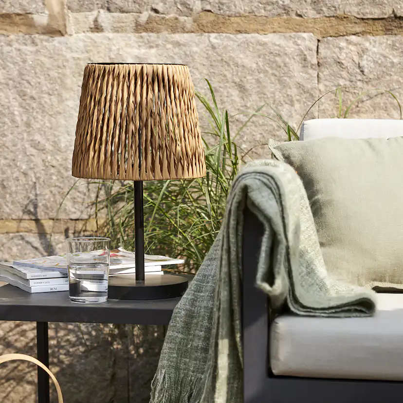 Solcellslampa Star Trading Cesta LED Bordslampa