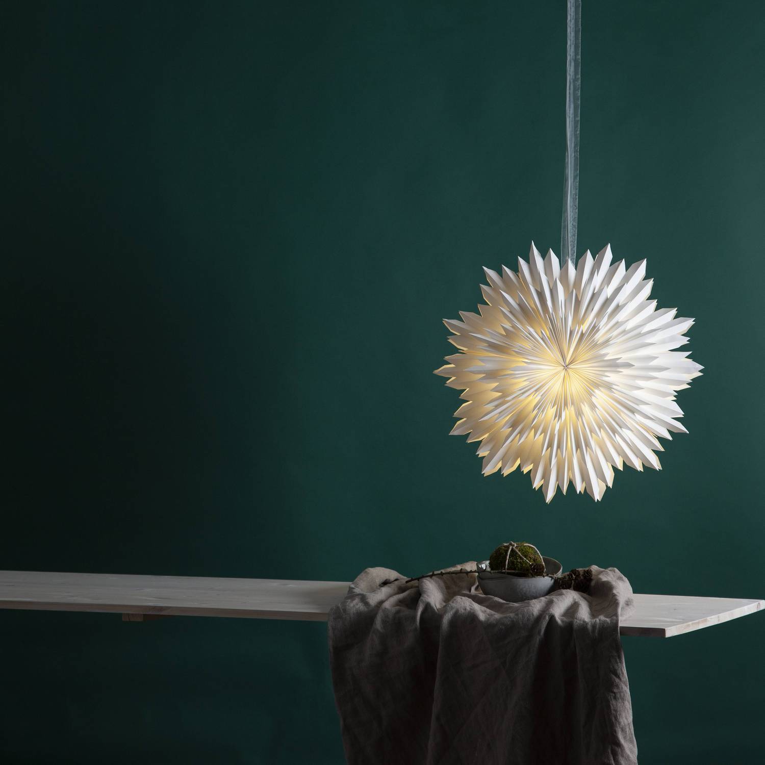 Adventsstjärna Star Trading Ice Papperstjärna 50 cm