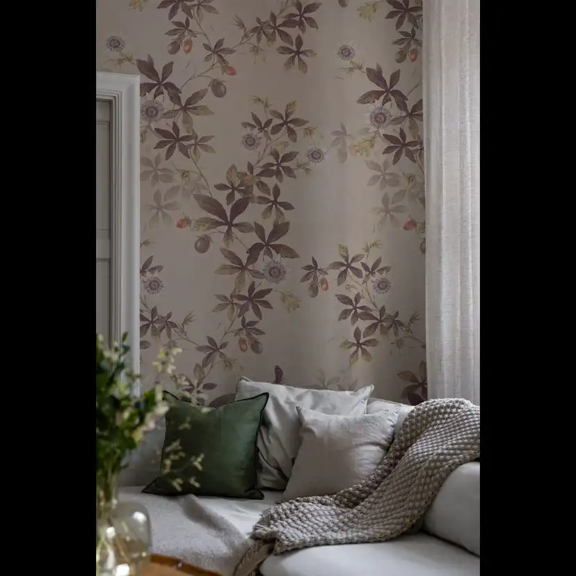 Tapet Duro Flora Passiflora 539-01 QuickUp, Mönstrad Beige