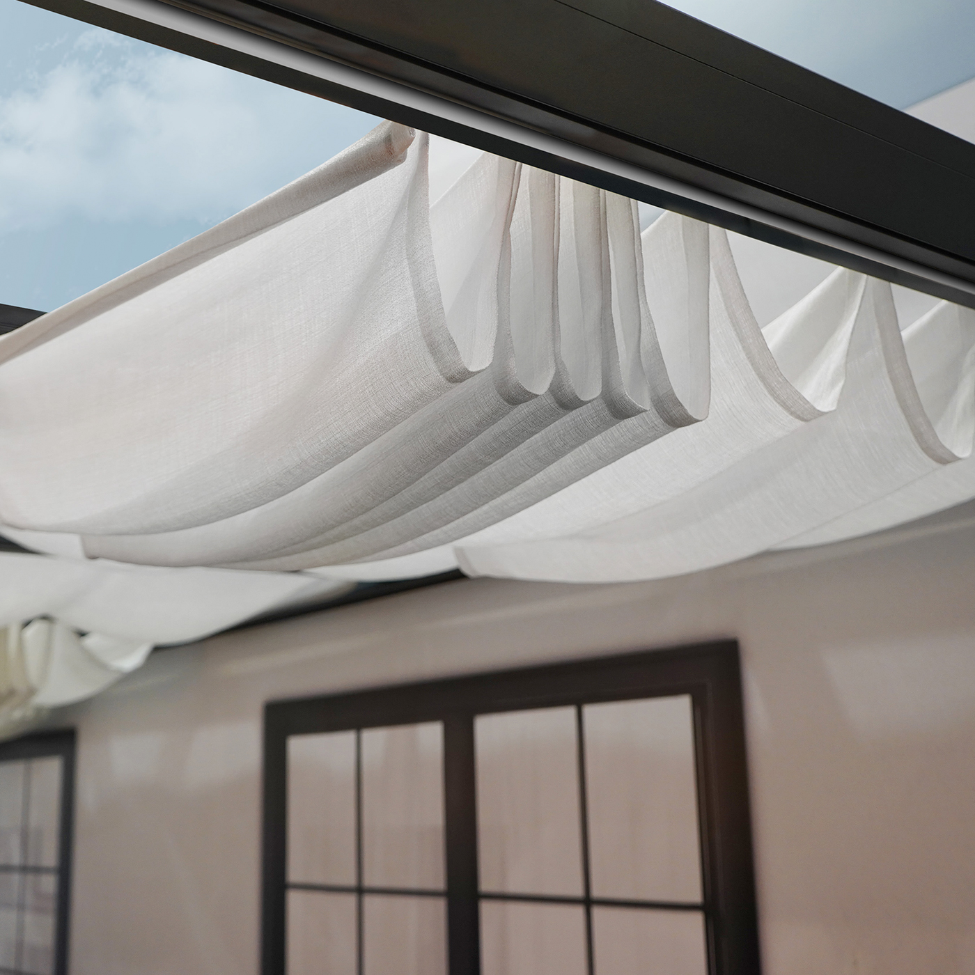 Gardinsetförlägning Canopia by Palram Stockholm