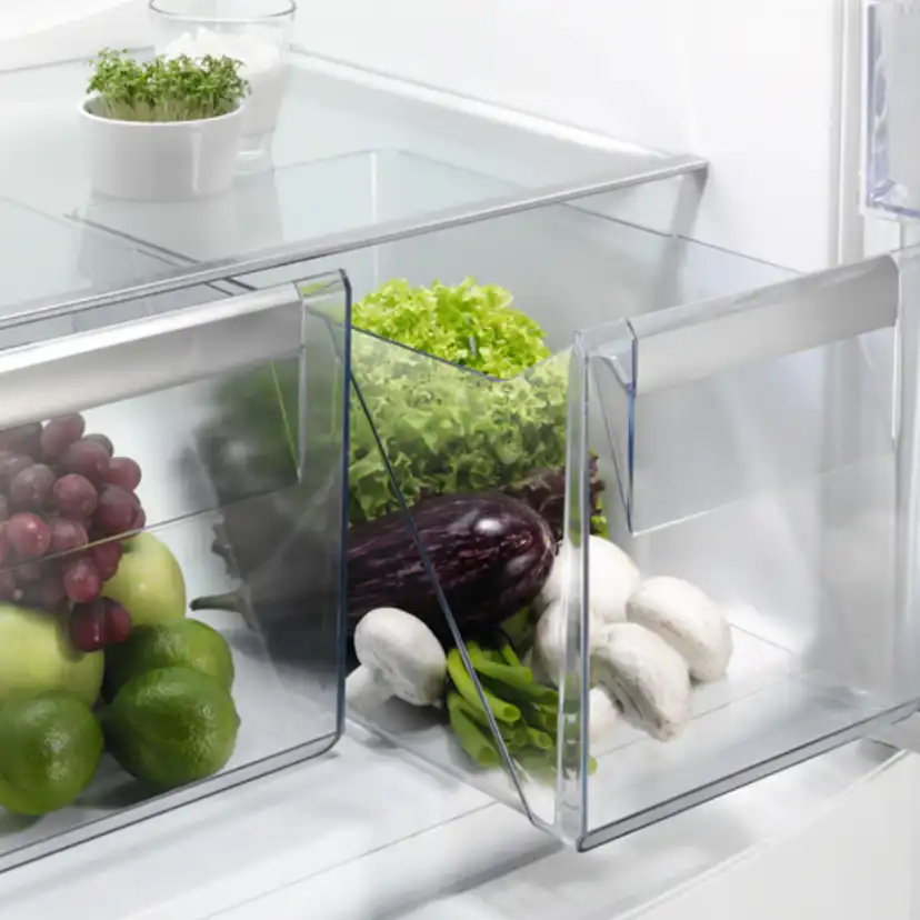 Kyl/frys Electrolux LNT4TE33W2 600 TwinTech® NoFrost 185 cm