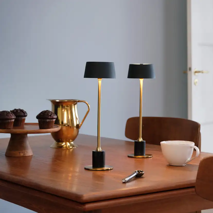 Portabel Bordslampa Dyberg Larsen Yoyo Uppladdningsbar