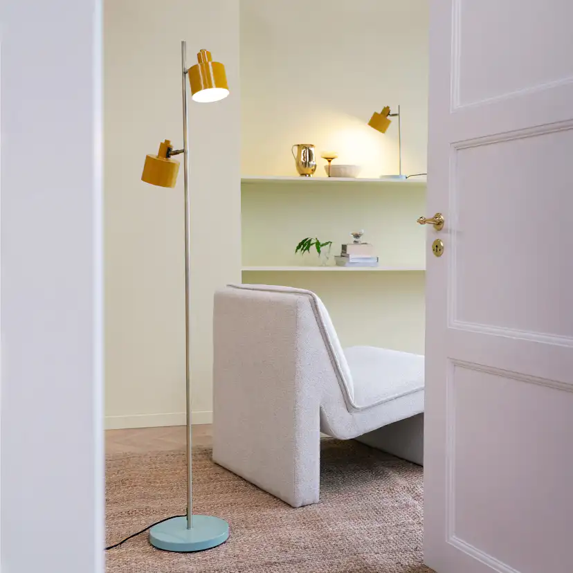 Golvlampa Dyberg Larsen Ocean