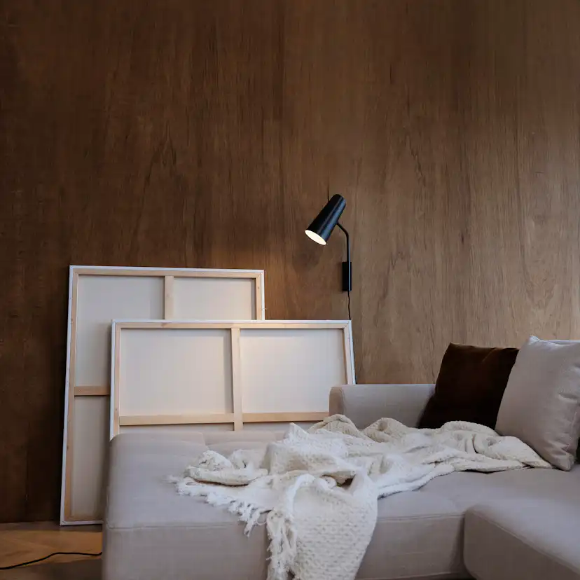 Vägglampa Dyberg Larsen Pallas