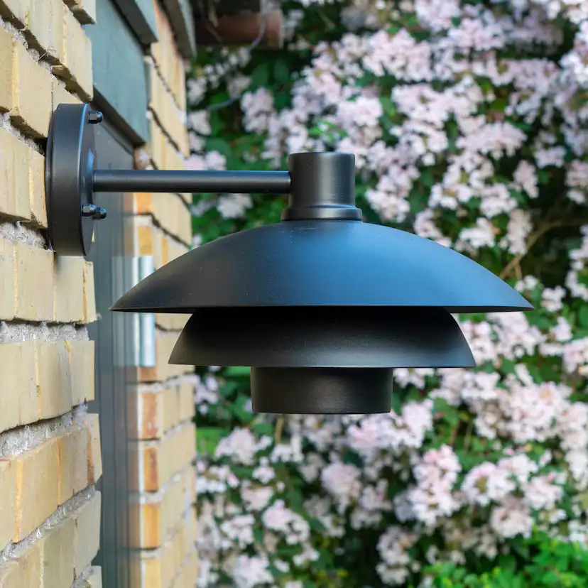 Fasadbelysning Dyberg Larsen Morph D30