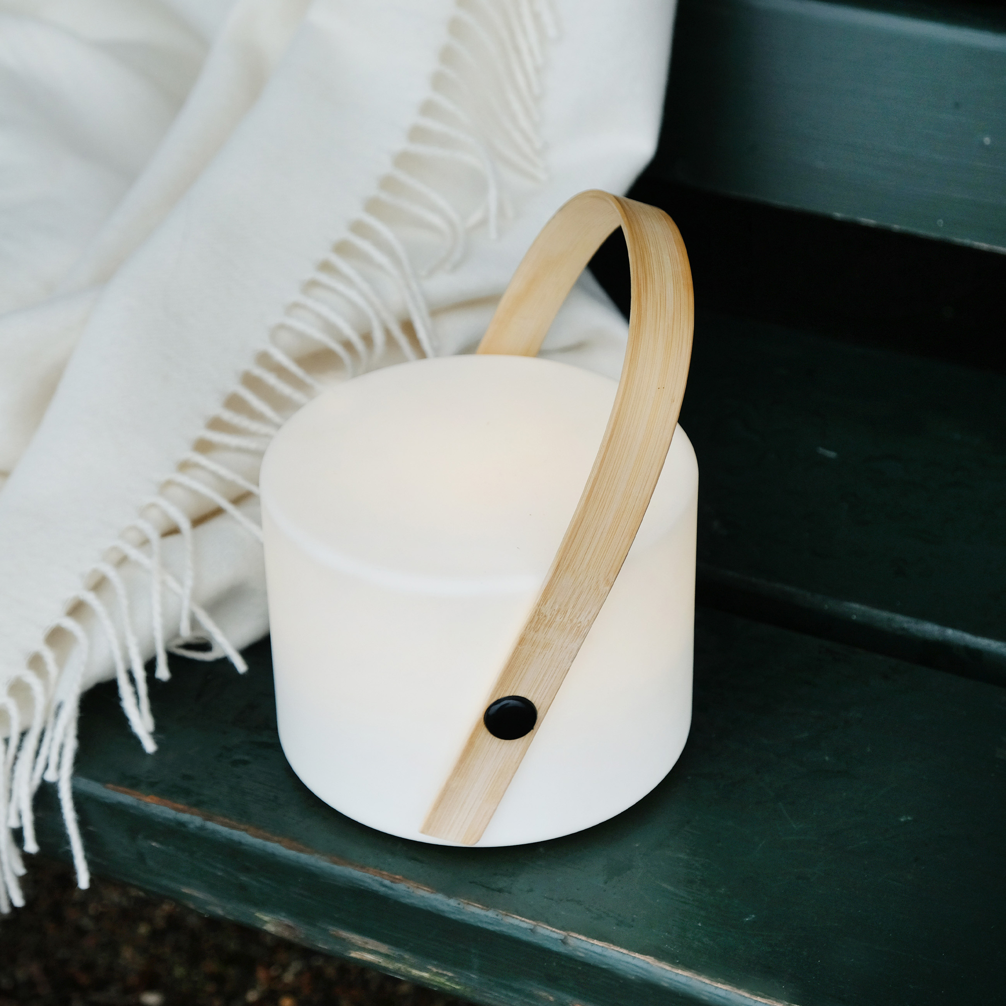 Solcellslampa Dyberg Larsen Carry Uppladdningsbar